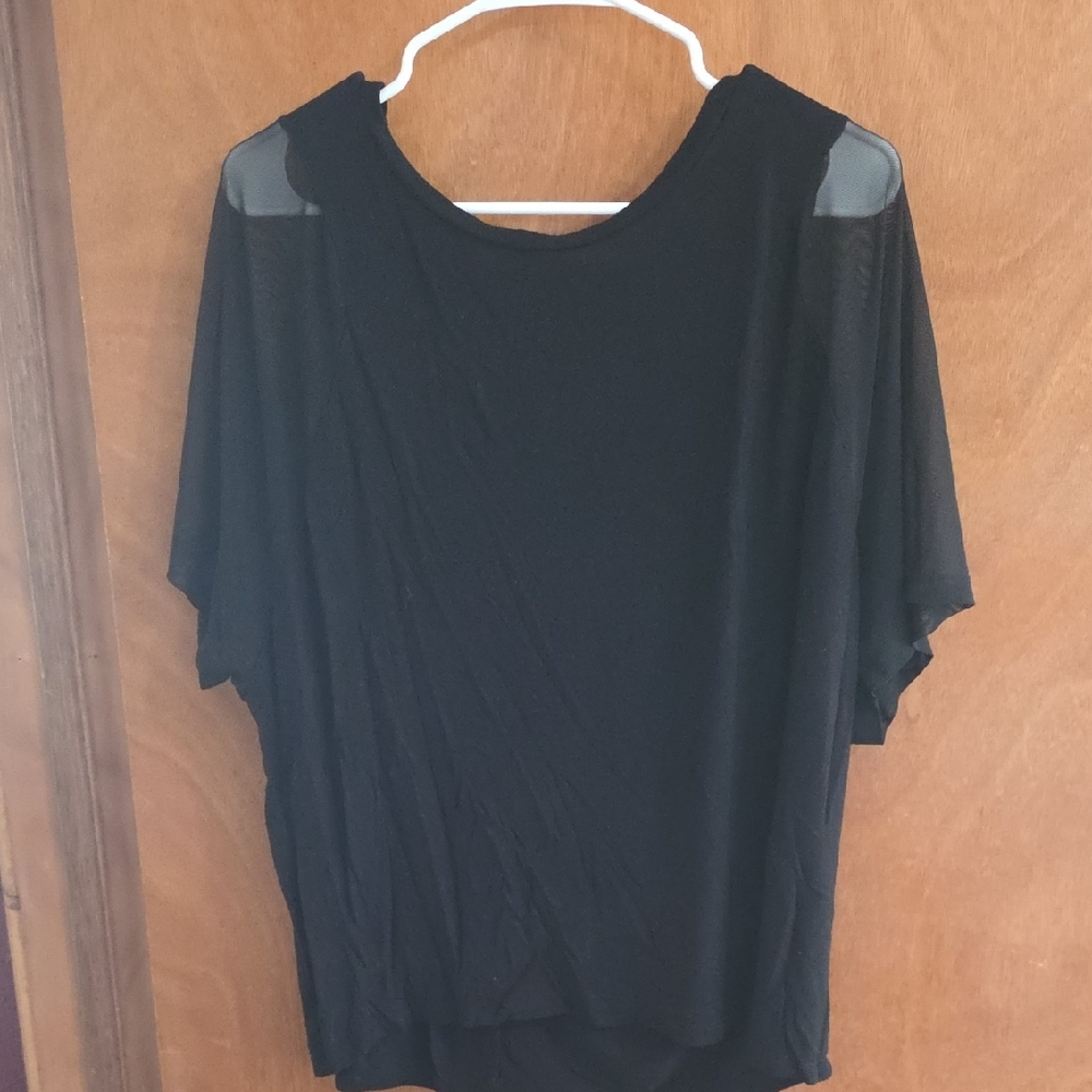 Forever 21 Black Short Sleeve Top